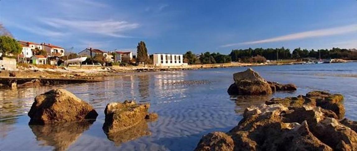 Romantic Apartment For Two On The Sea Zambratija  Eksteriør bilde